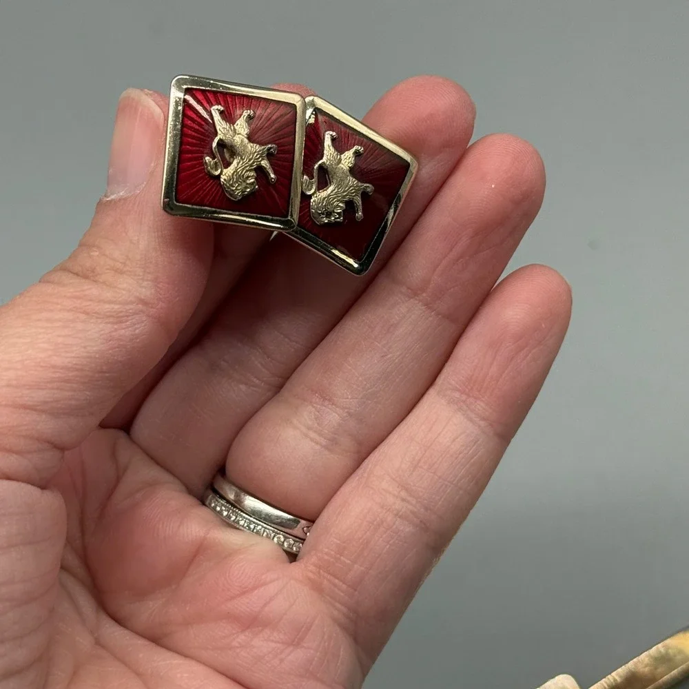 Vintage Gold Tone Red Enamel Lion Rampant Crest Cufflinks and Tie Bar Set Mens